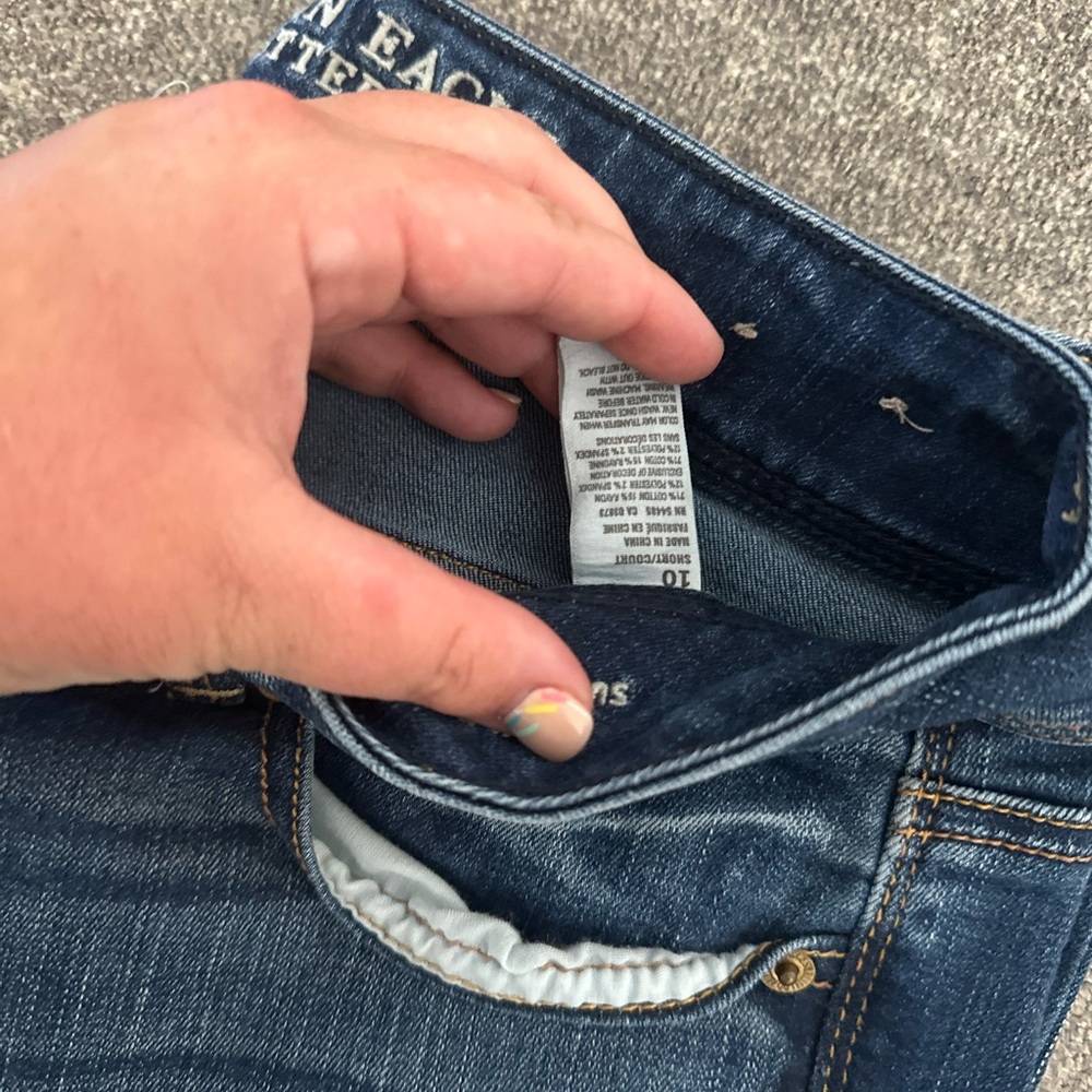 Women’s American Eagle jeans - Picture 5 of 5